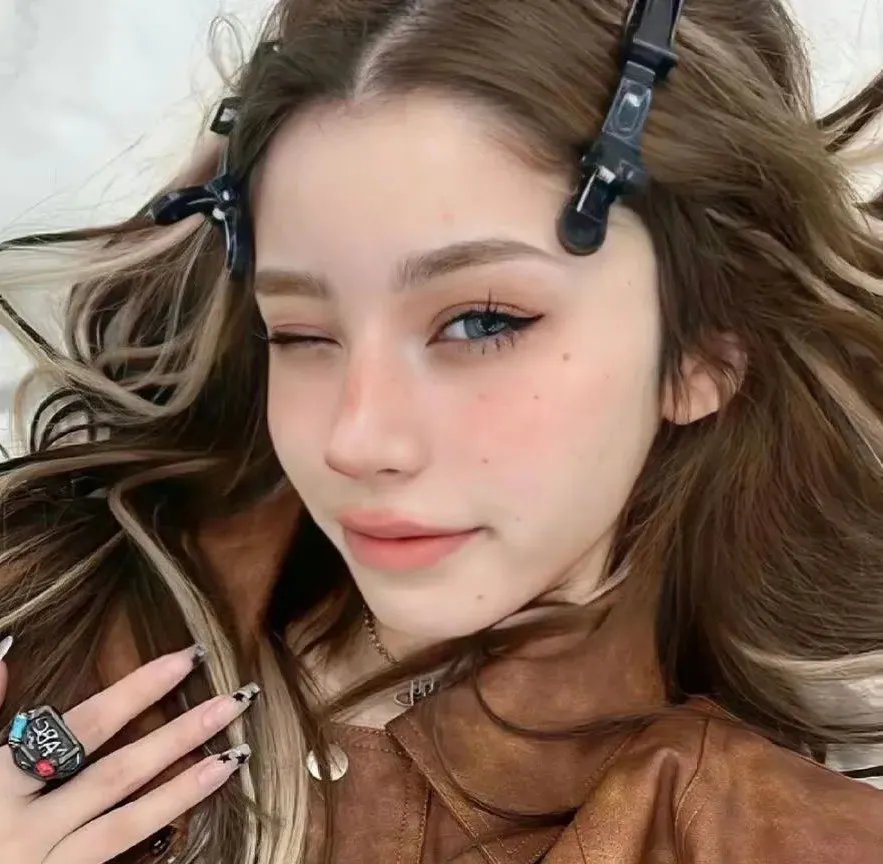 遵命！我的老板娘